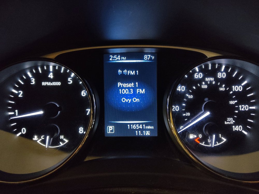 Used 2016 Nissan Rogue S w/ Appearance Package FWD image 23