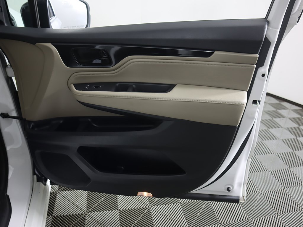 Used 2023 Honda Odyssey Touring image 23