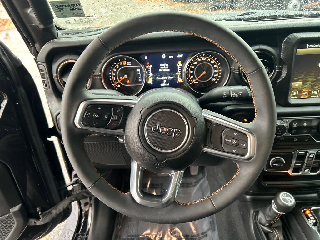 Used 2023 Jeep Gladiator Overland image 19