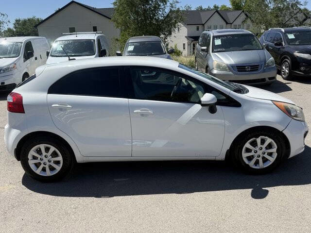 Used 2014 Kia Rio LX w/ Power Package FWD image 3