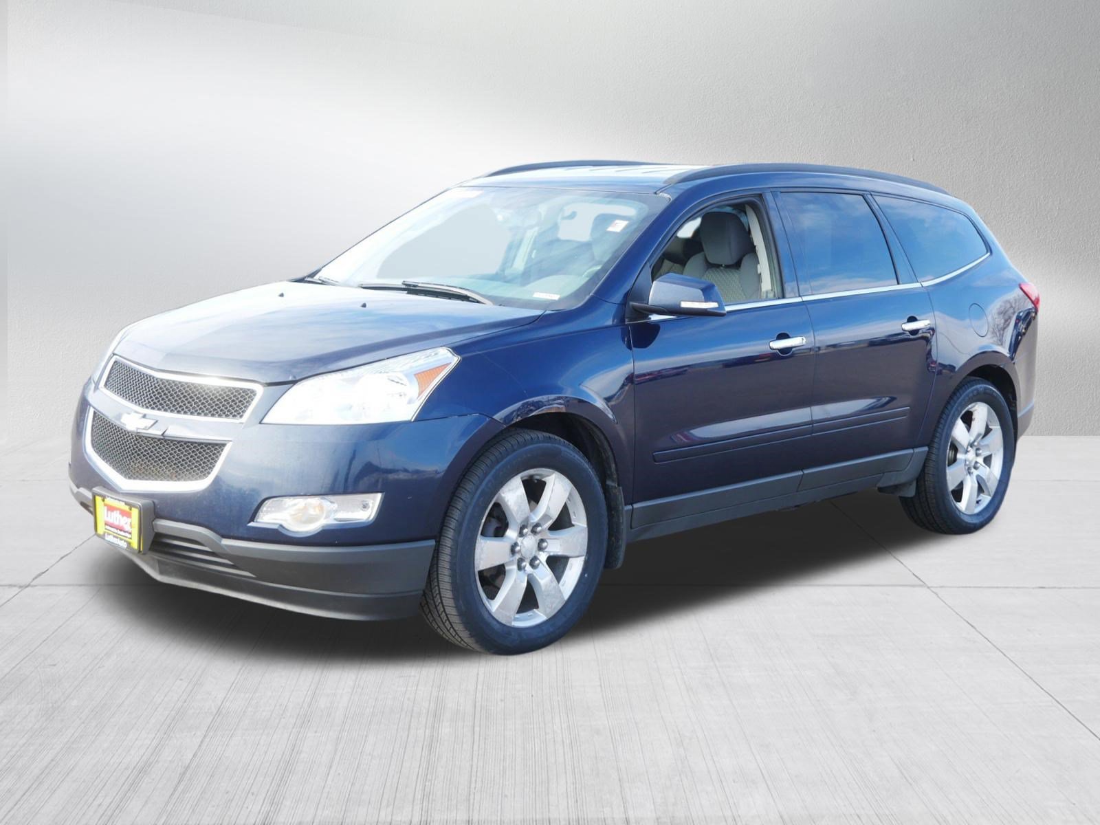 Used 2012 Chevrolet Traverse LT w/ All-Star Edition image 3