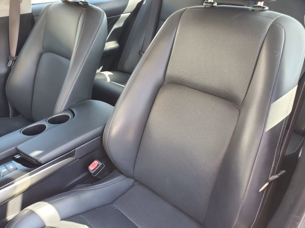 Used 2014 Lexus IS 350 w/ Navigation Package RWD image 19