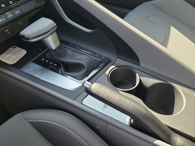 New 2026 Hyundai Elantra Sport FWD image 16