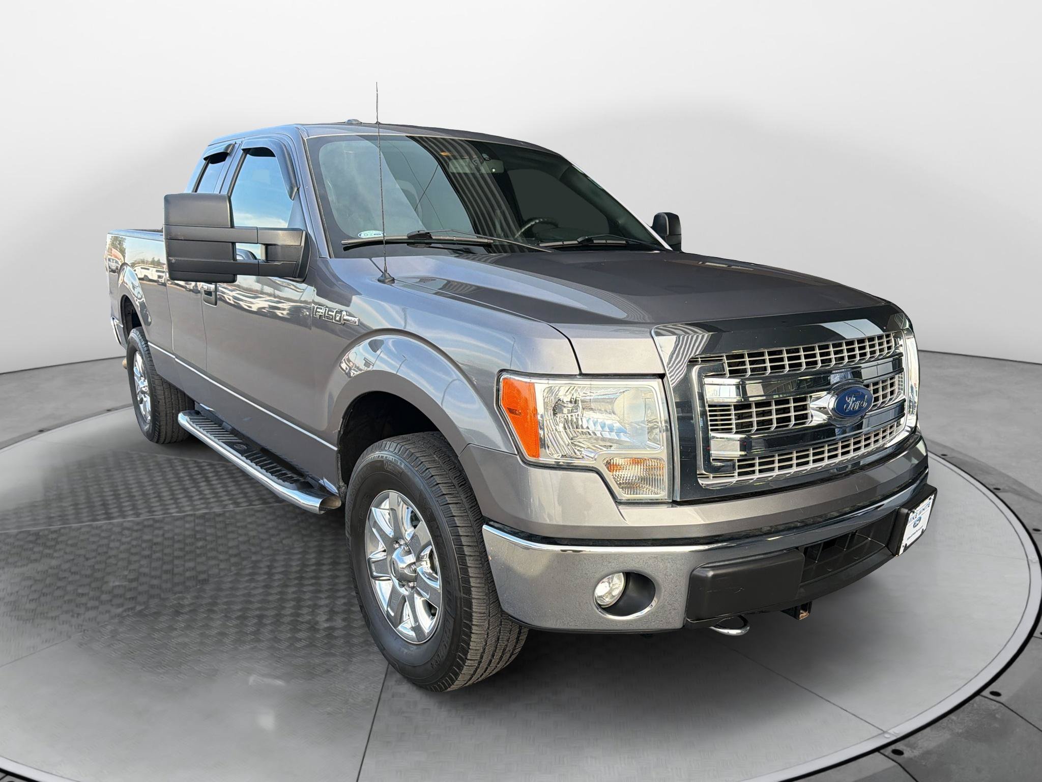 Used 2014 Ford F150 XLT w/ Equipment Group 302A Luxury AWD/4WD image 1