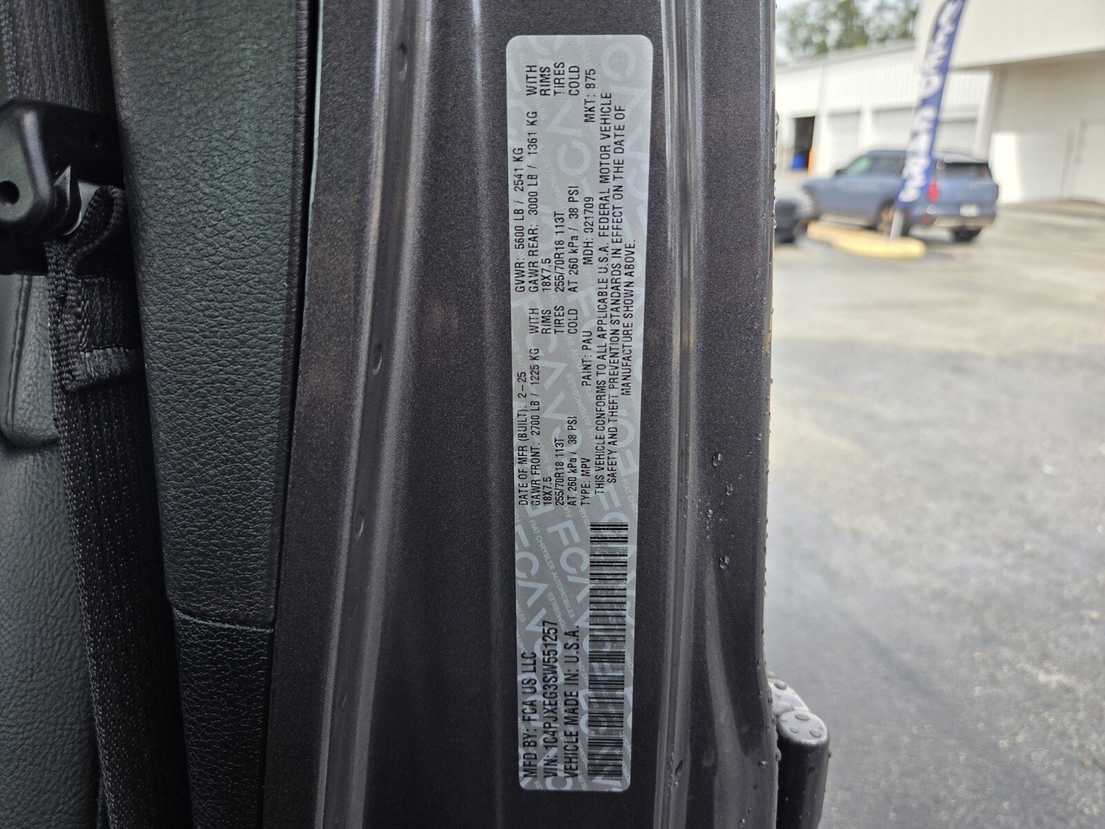 Used 2025 Jeep Wrangler Unlimited Sahara w/ Safety Group AWD/4WD image 20
