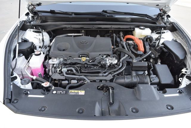 Used 2023 Toyota Crown Limited image 7