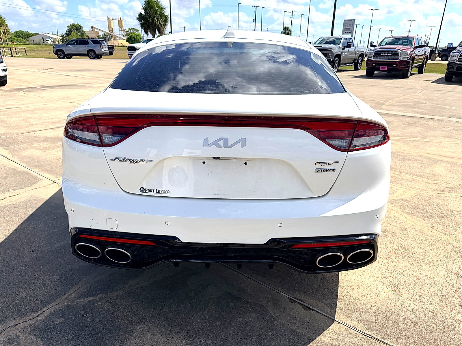Used 2022 Kia Stinger GT2 AWD/4WD image 6
