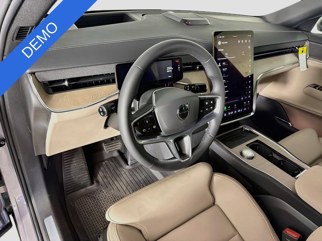 Used 2026 Volvo EX90 Plus RWD image 9