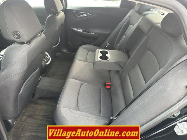 Used 2016 Chevrolet Malibu LT FWD image 27