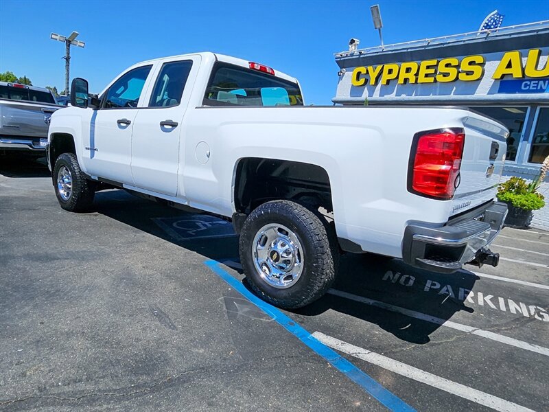 Used 2015 Chevrolet Silverado 2500 W/T AWD/4WD image 3