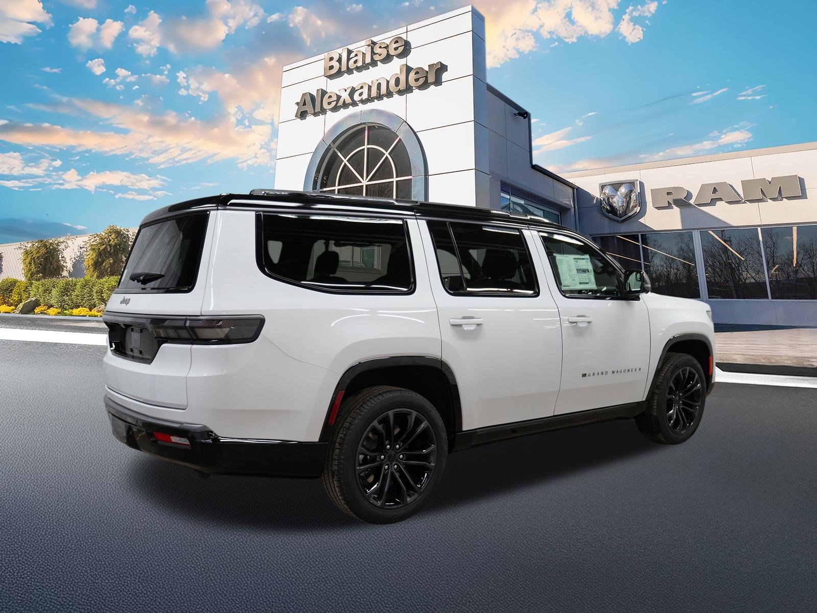 New 2026 Jeep Grand Wagoneer Summit image 3