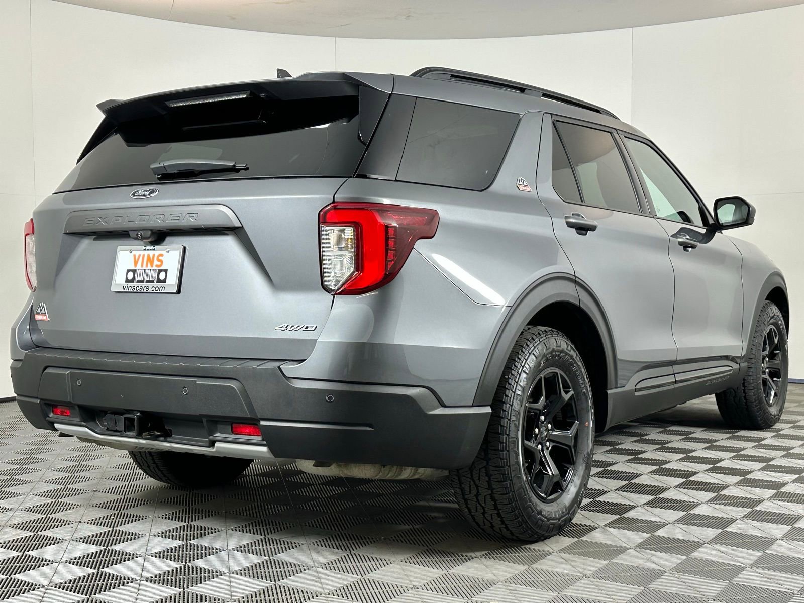 Used 2024 Ford Explorer Timberline w/ Timberline Technology Package image 6