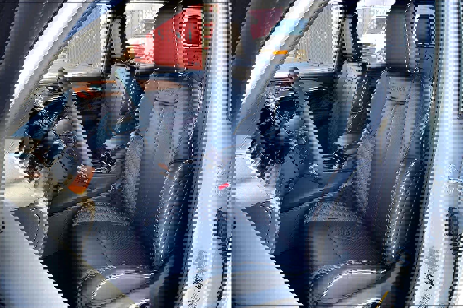 Used 2025 Jeep Grand Cherokee Summit w/ Obsidian Package image 7