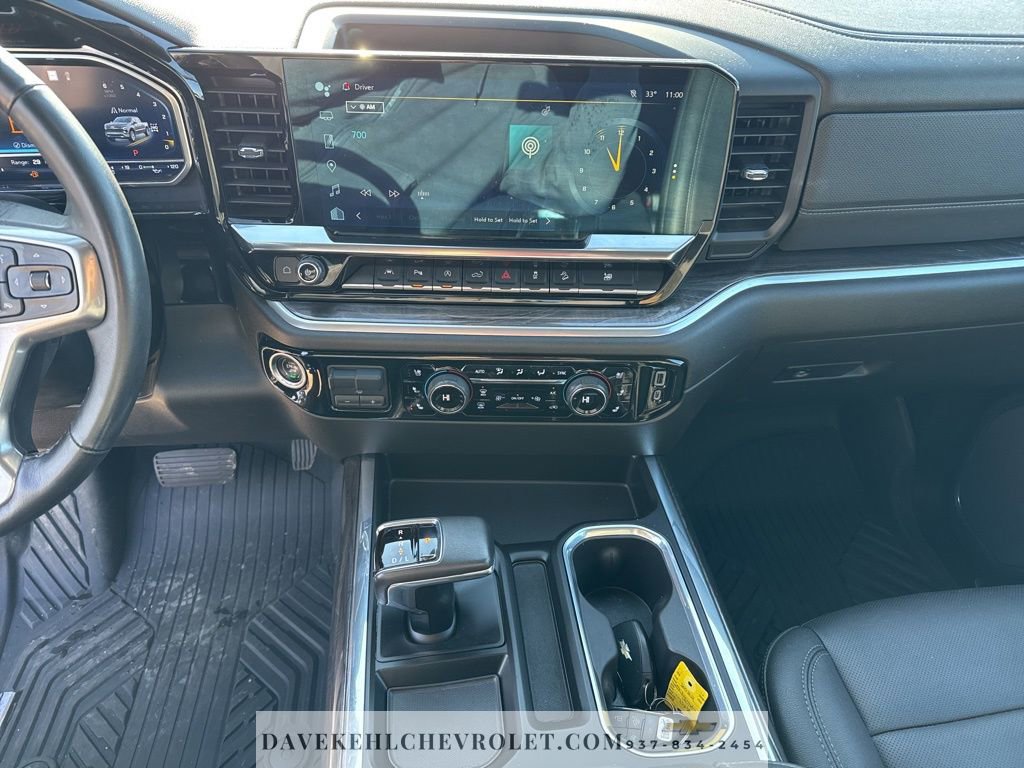 Used 2022 Chevrolet Silverado 1500 LTZ AWD/4WD image 19