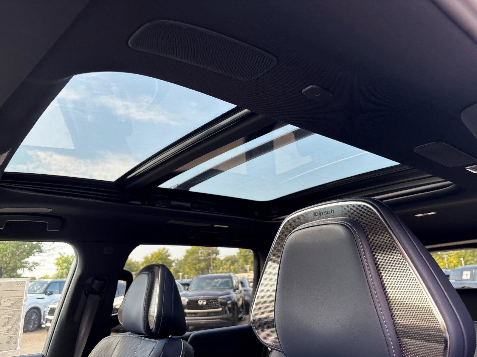 New 2027 INFINITI QX80 Sensory AWD/4WD image 31