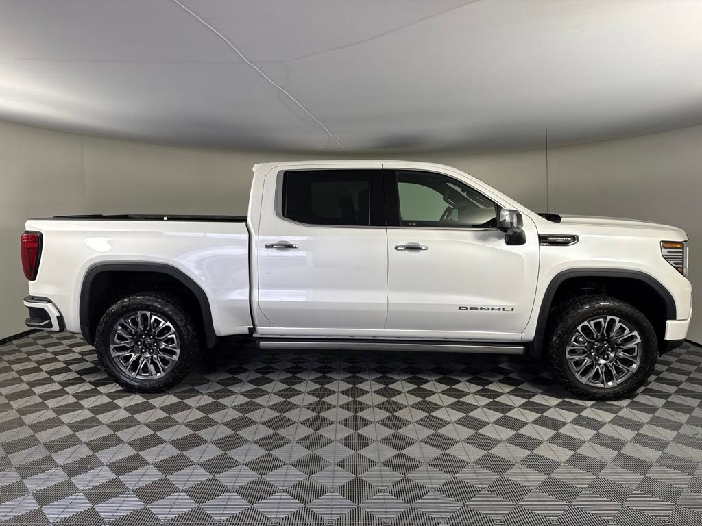 Used 2023 GMC Sierra 1500 Denali Ultimate AWD/4WD image 6
