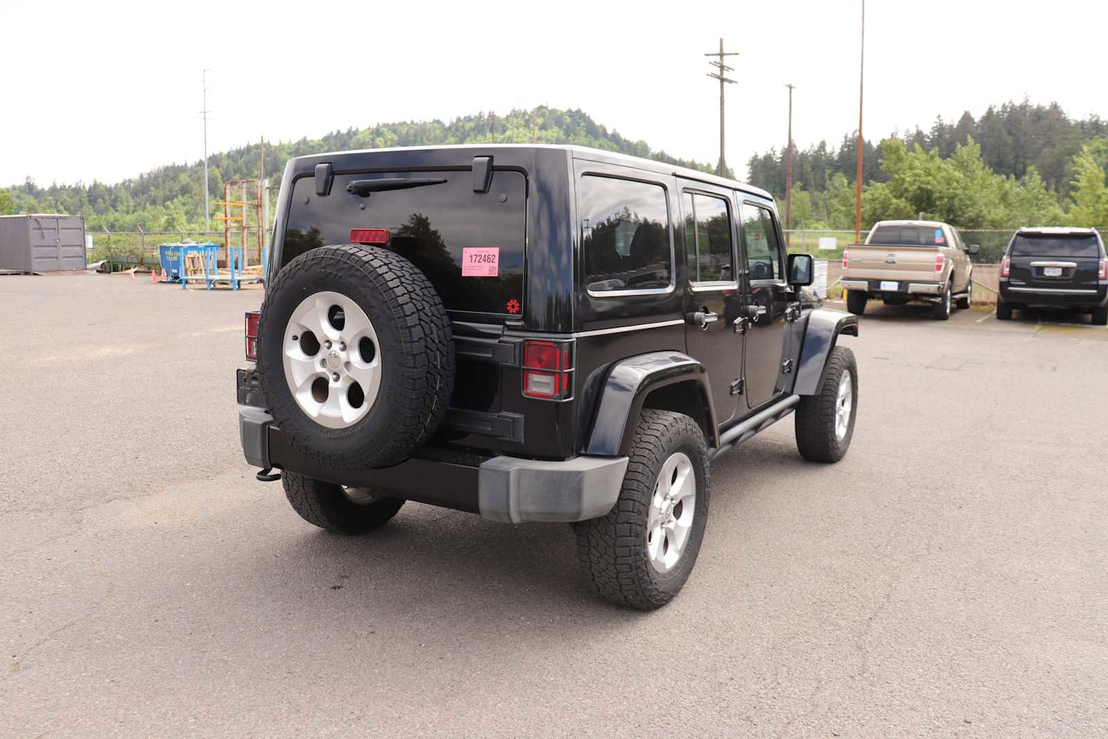 Used 2015 Jeep Wrangler Unlimited Sahara AWD/4WD image 5