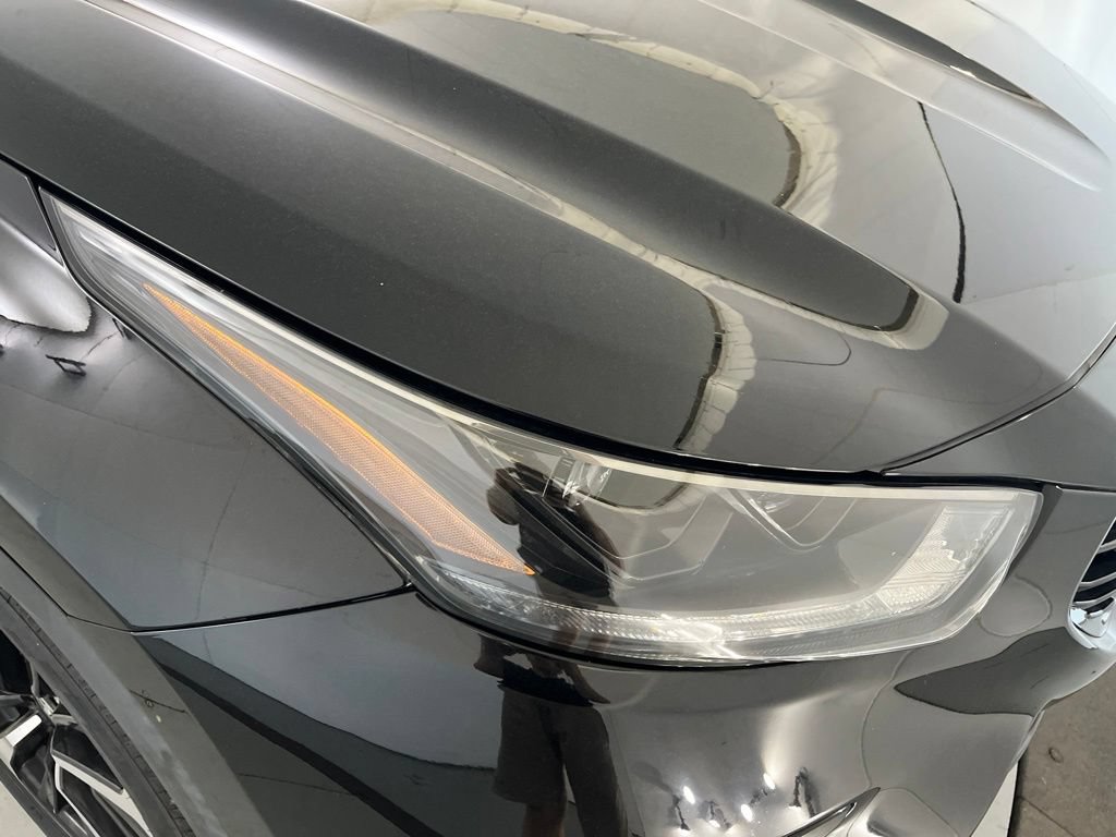 Used 2021 Toyota Highlander XSE AWD/4WD image 34