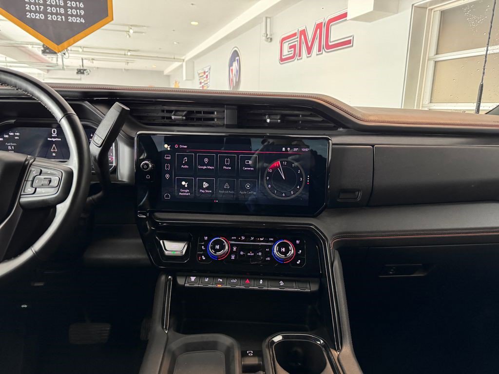 Certified 2025 GMC Sierra 2500 AT4 AWD/4WD image 17