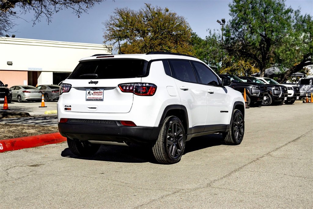 New 2026 Jeep Compass Latitude image 4