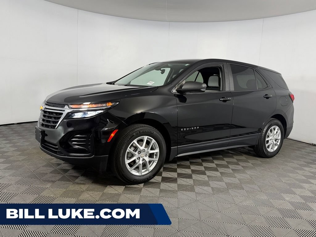 Used 2023 Chevrolet Equinox LS w/ LS Convenience Package FWD image 1