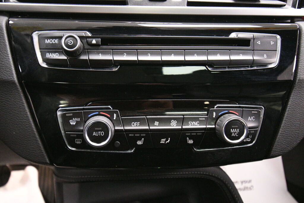 Used 2019 BMW X1 xDrive28i w/ Convenience Package image 16