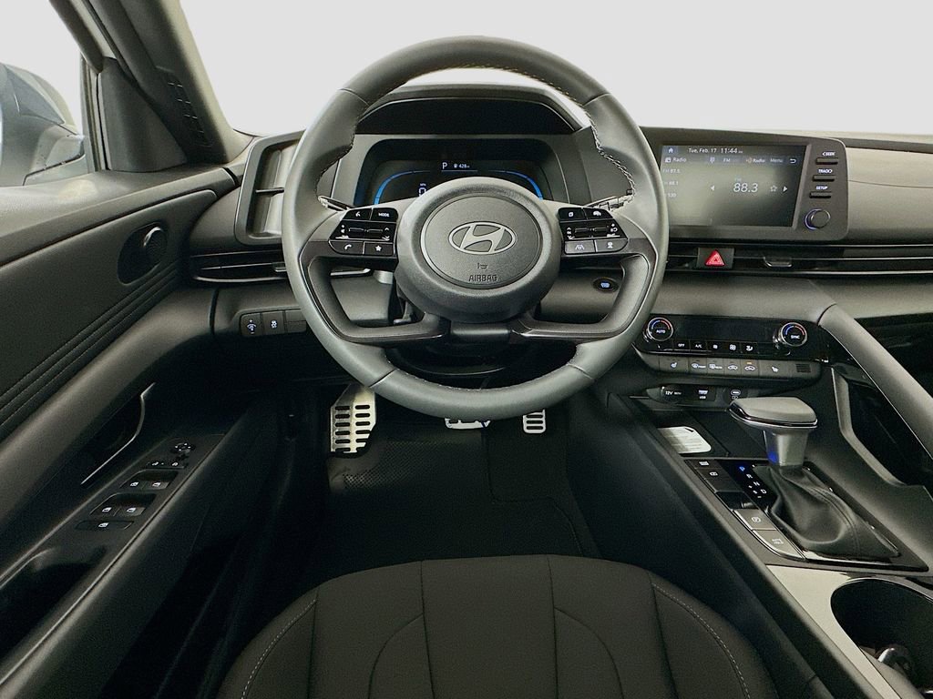 New 2026 Hyundai Elantra SEL Sport image 17