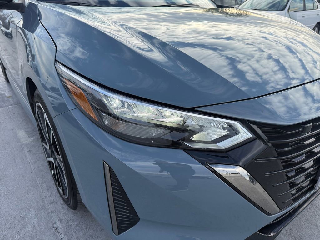 Certified 2025 Nissan Sentra SR w/ SR Premium Package image 35