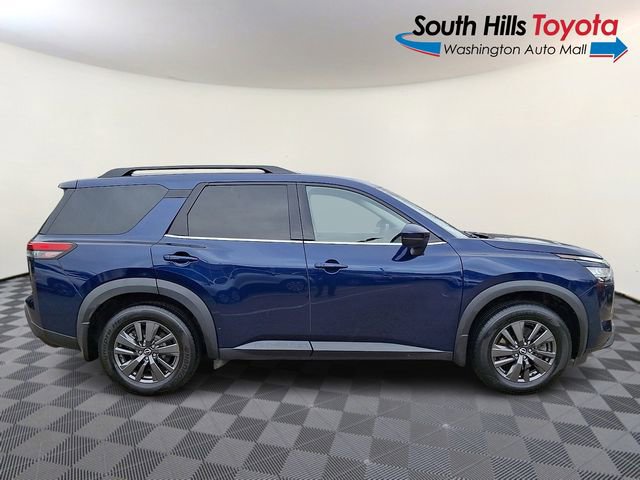 Used 2022 Nissan Pathfinder SV w/ SV Premium Package AWD/4WD image 7