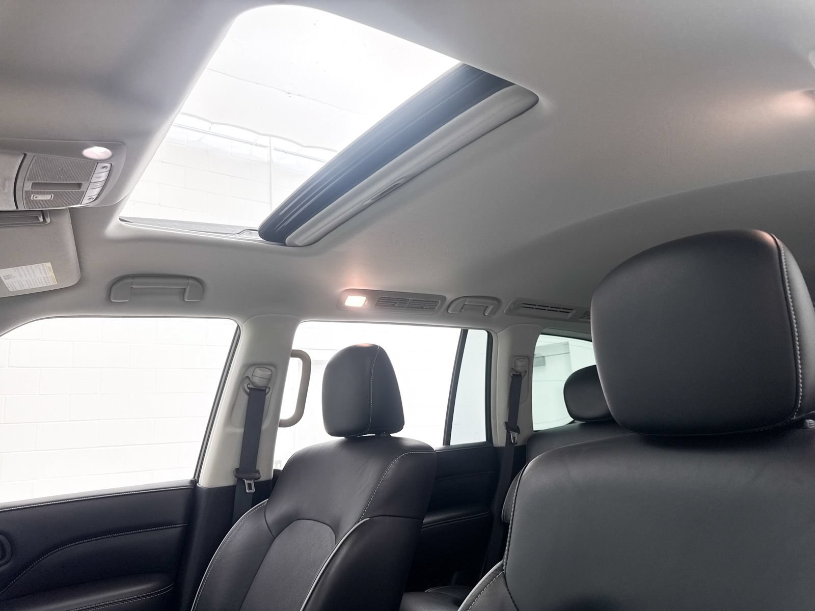 Used 2021 INFINITI QX80 Premium Select w/ Cargo Package RWD image 17