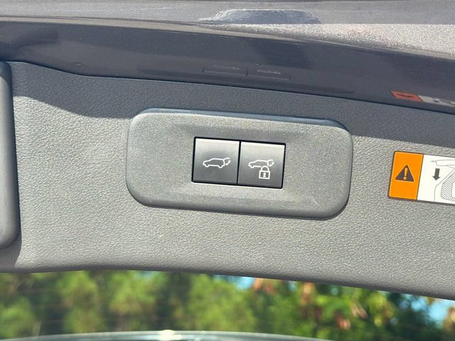 Used 2025 Lexus NX 250 FWD w/ Towing Package (2000 Lbs) image 13