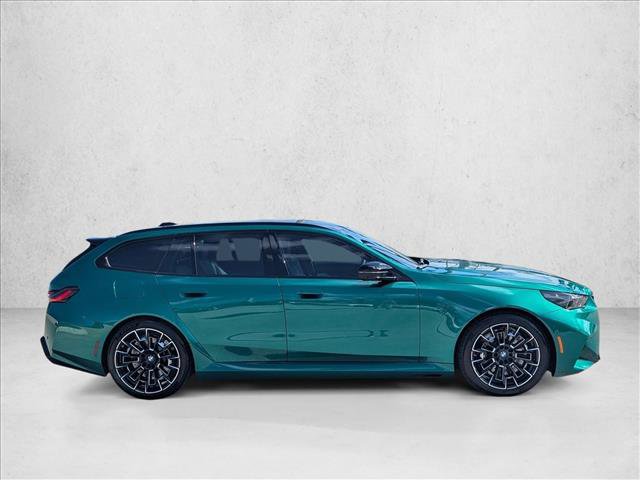 Used 2026 BMW M5 Touring AWD/4WD image 4