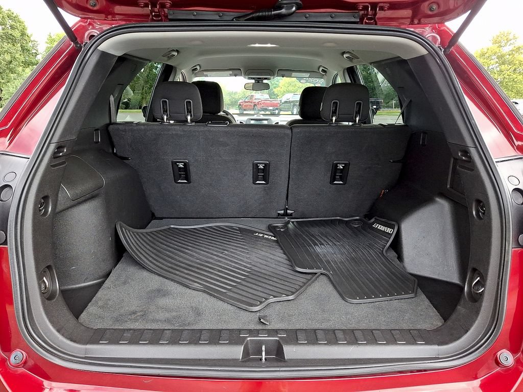 Used 2018 Chevrolet Equinox LT AWD/4WD image 28