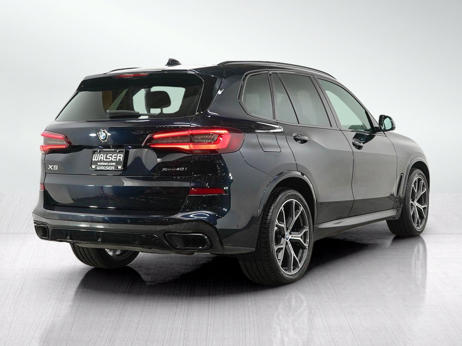 Used 2022 BMW X5 xDrive40i AWD/4WD image 5