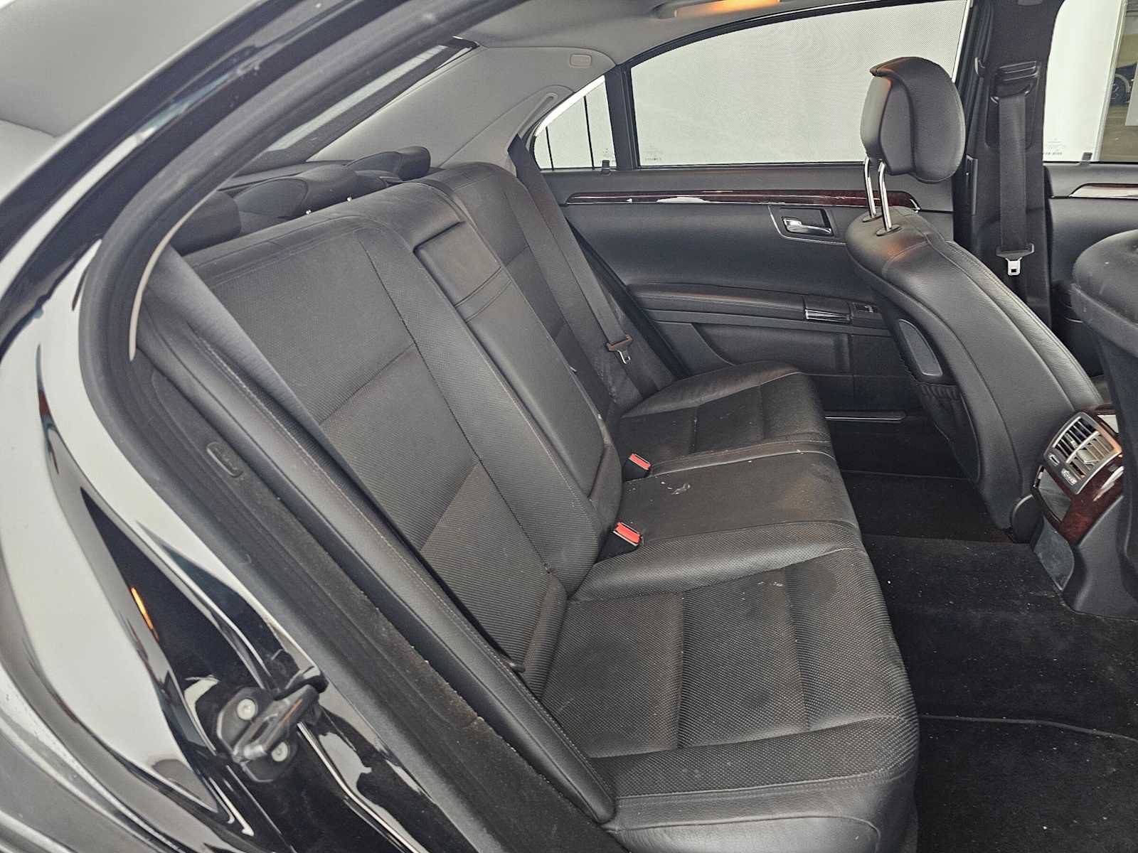 Used 2012 Mercedes-Benz S 550 image 12