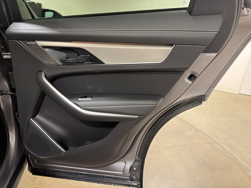 New 2026 Jaguar F-PACE R-Dynamic S image 26