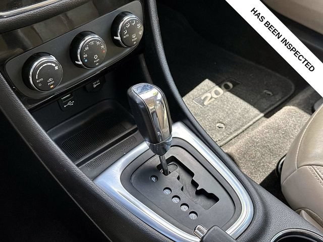 Used 2012 Chrysler 200 Limited FWD image 15