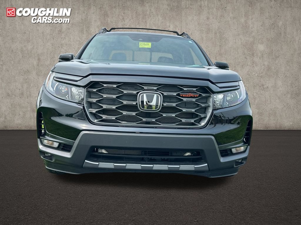 Used 2025 Honda Ridgeline TrailSport+ image 2