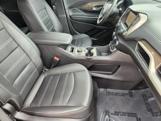Used 2024 GMC Terrain Denali w/ Black Diamond Edition AWD/4WD image 20