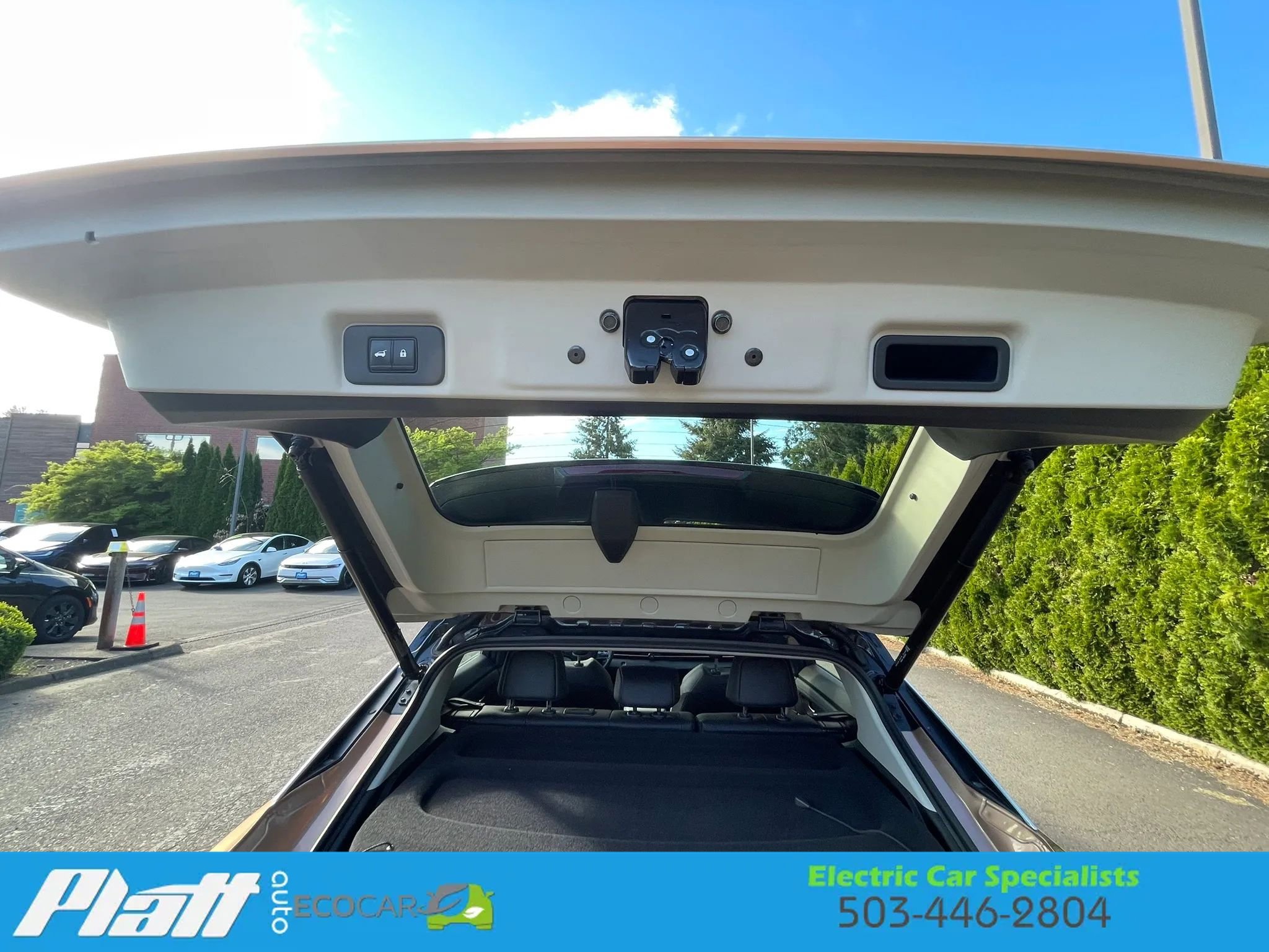 Used 2023 Nissan Ariya FWD image 57