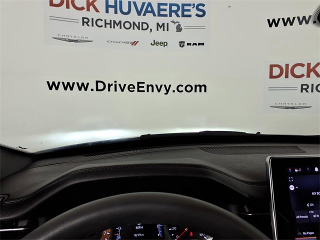 Used 2024 Jeep Compass Latitude image 24