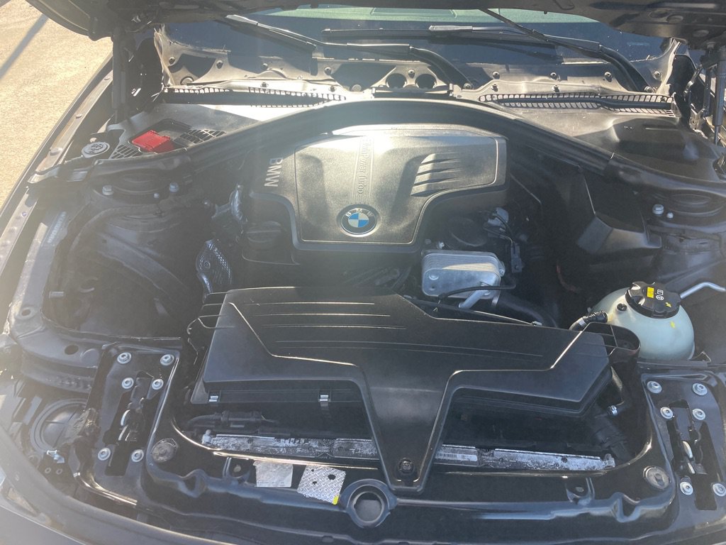 Used 2015 BMW 328i xDrive Sedan AWD/4WD image 11