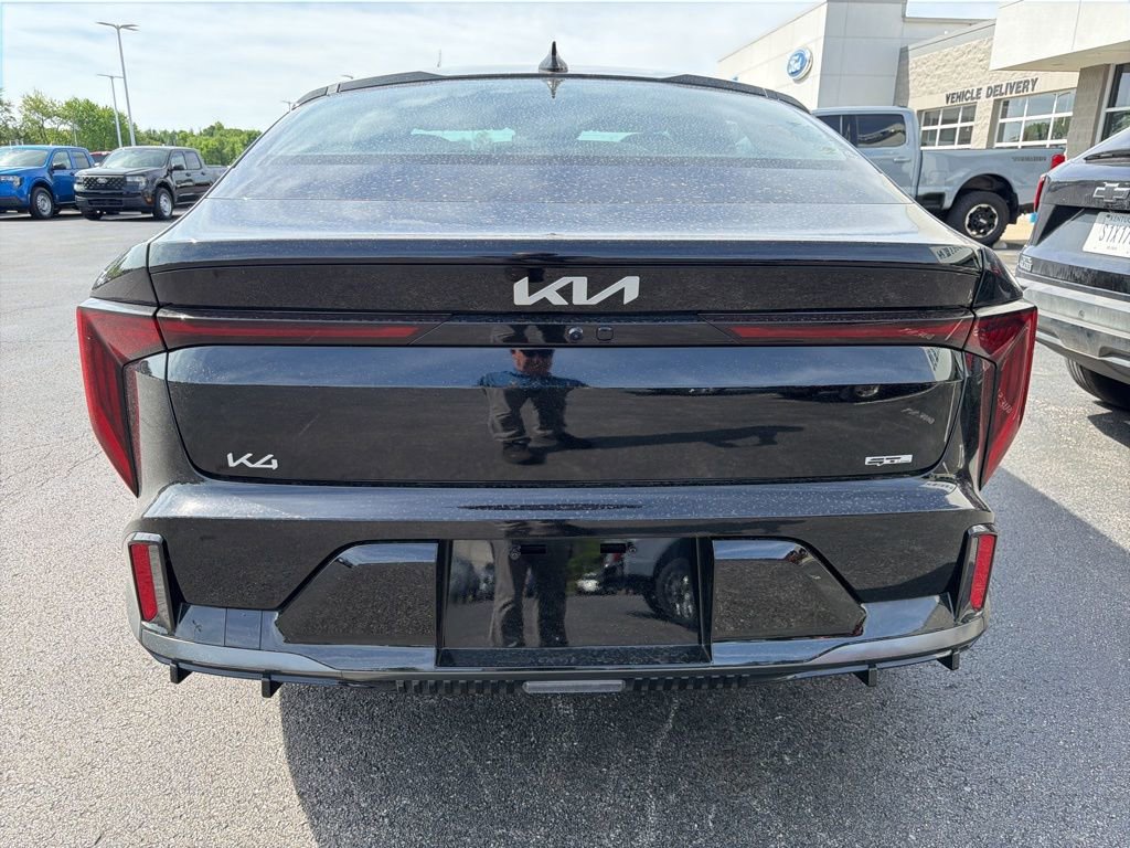 Used 2025 Kia K4 GT-Line w/ GT-Line Sunroof Package FWD image 3