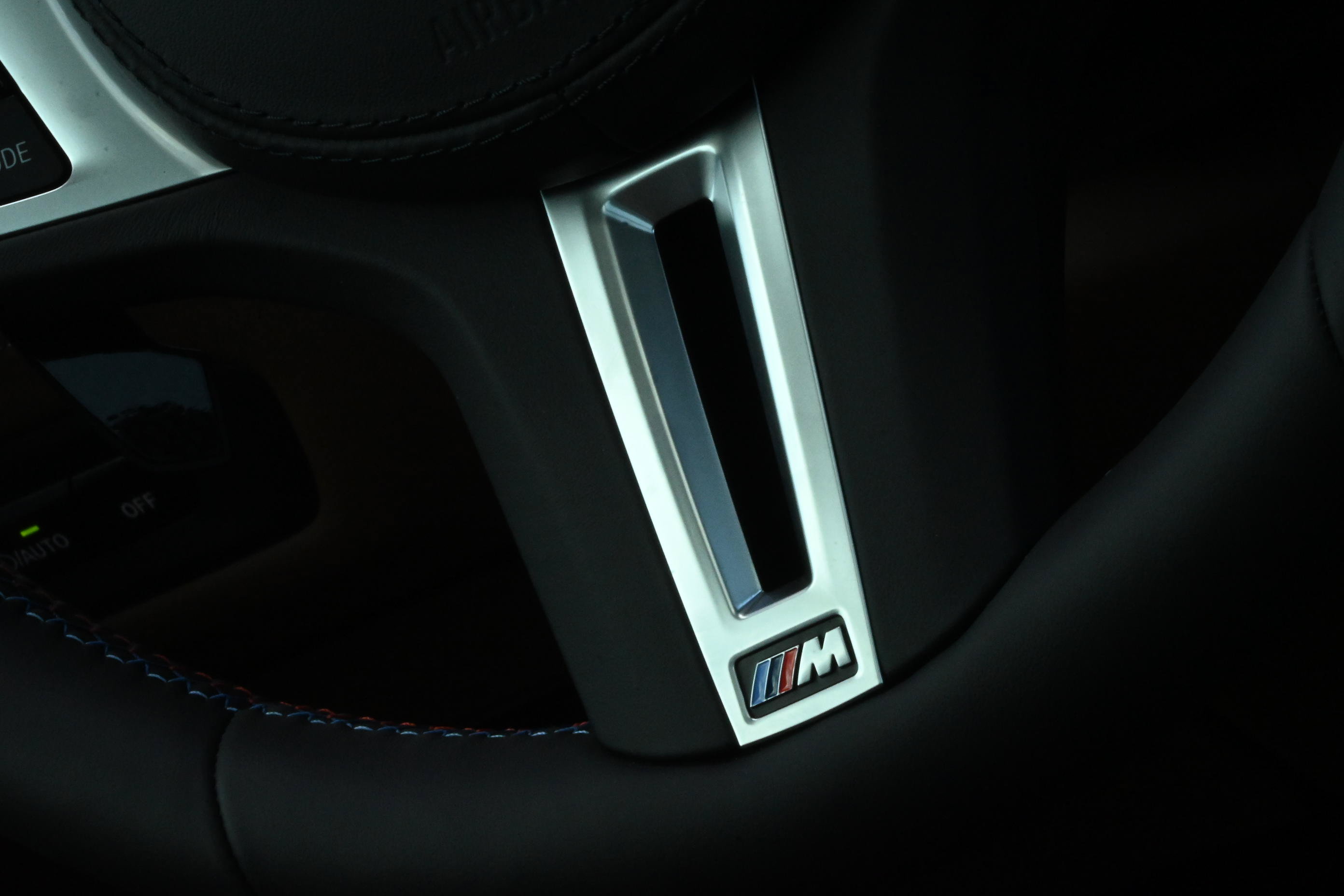 New 2026 BMW X5 M Competition w/ Executive Package AWD/4WD image 28