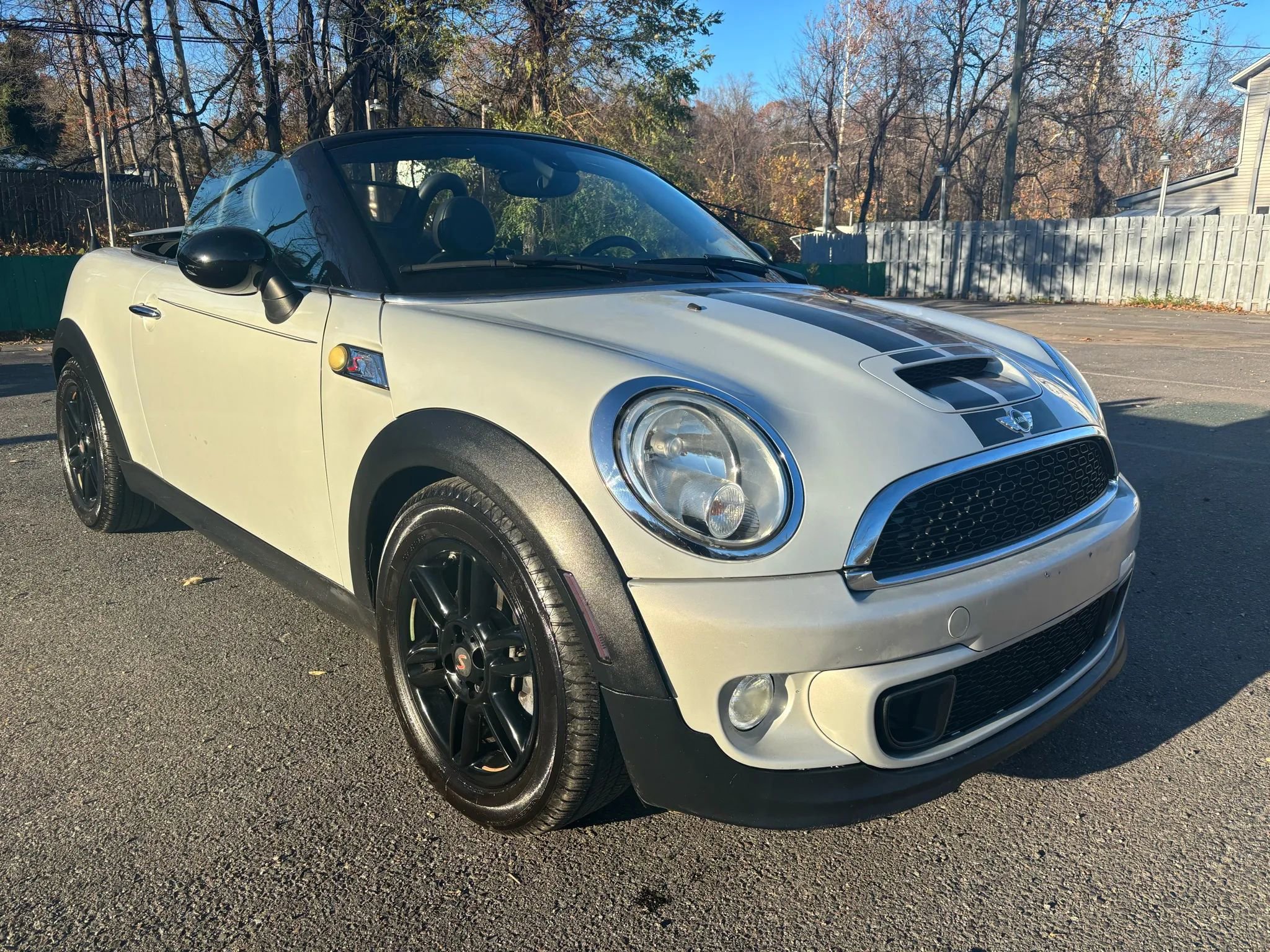 Used 2015 MINI Cooper Roadster S image 3