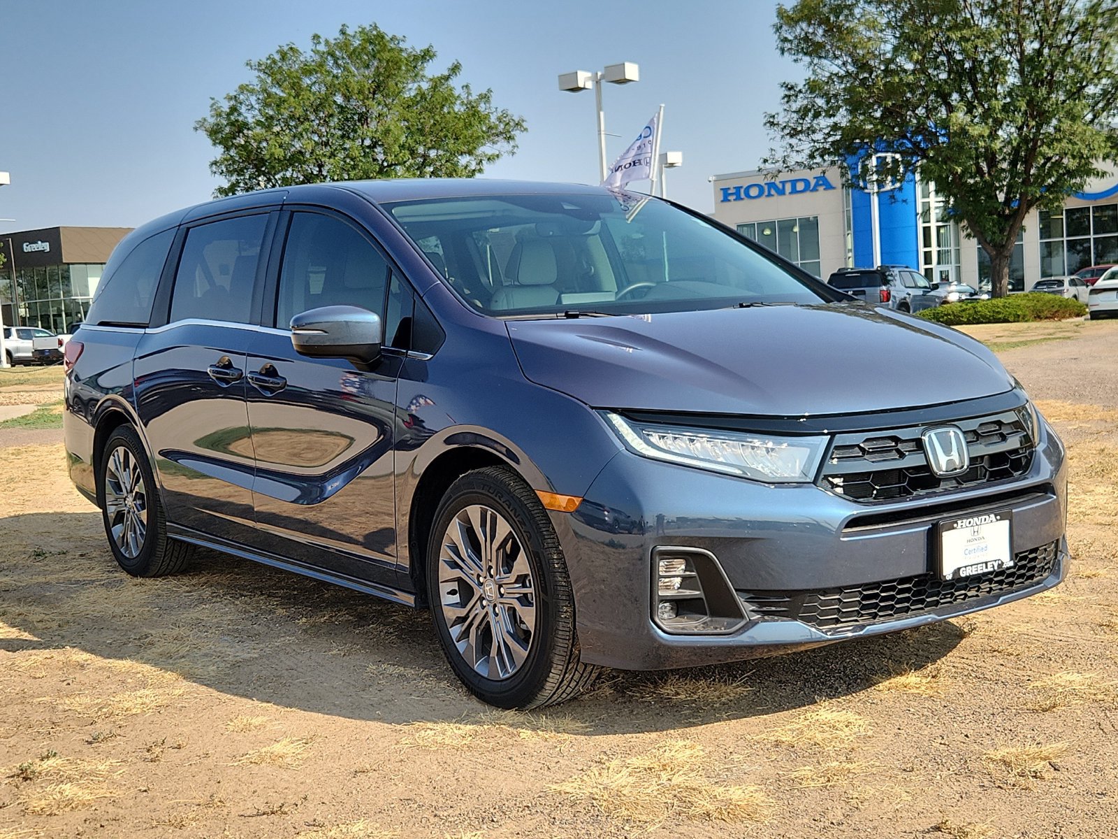 Certified 2025 Honda Odyssey Touring image 7