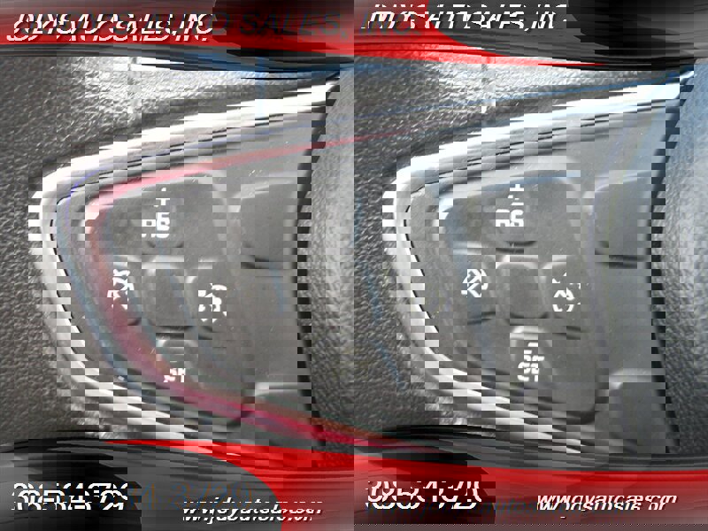 Used 2018 Chevrolet Equinox LS image 11