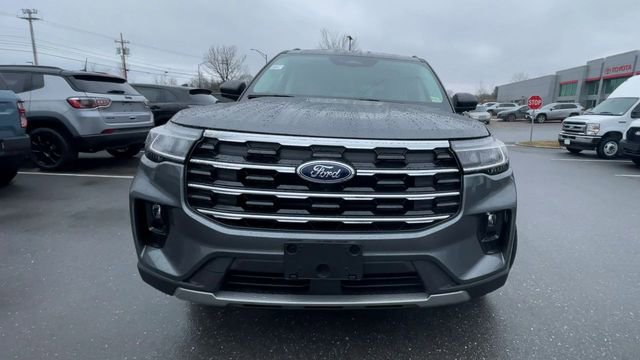 New 2026 Ford Explorer Active image 7
