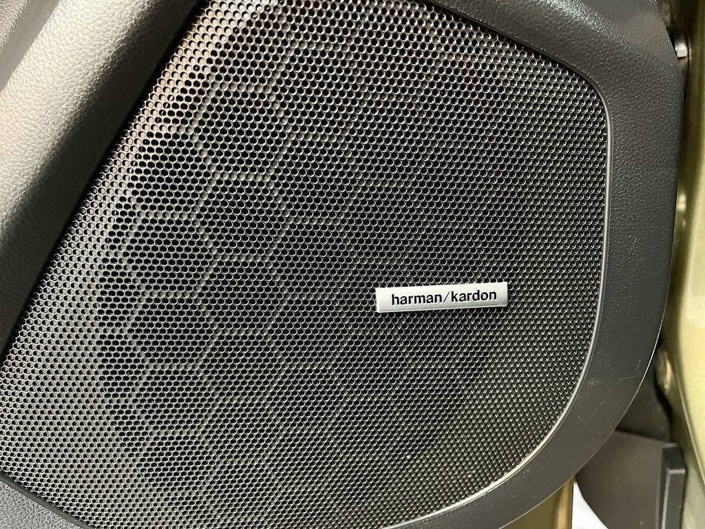 Used 2023 Subaru Ascent Touring AWD/4WD image 19