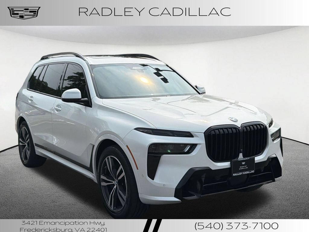 Used 2023 BMW X7 xDrive40i w/ Executive Package AWD/4WD image 22